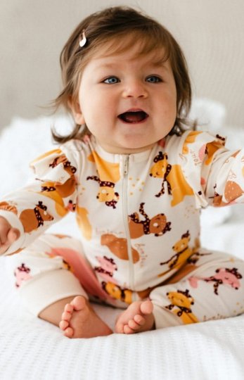 Pajac niemowlęcy bez stópek w duże wiewiórki – bawełna z elastanem