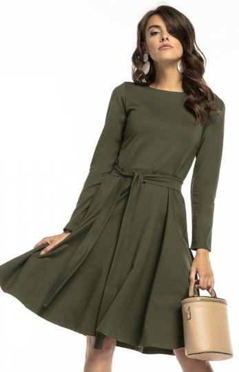 Tessita T287 rozkloszowana sukienka z paskiem zielona