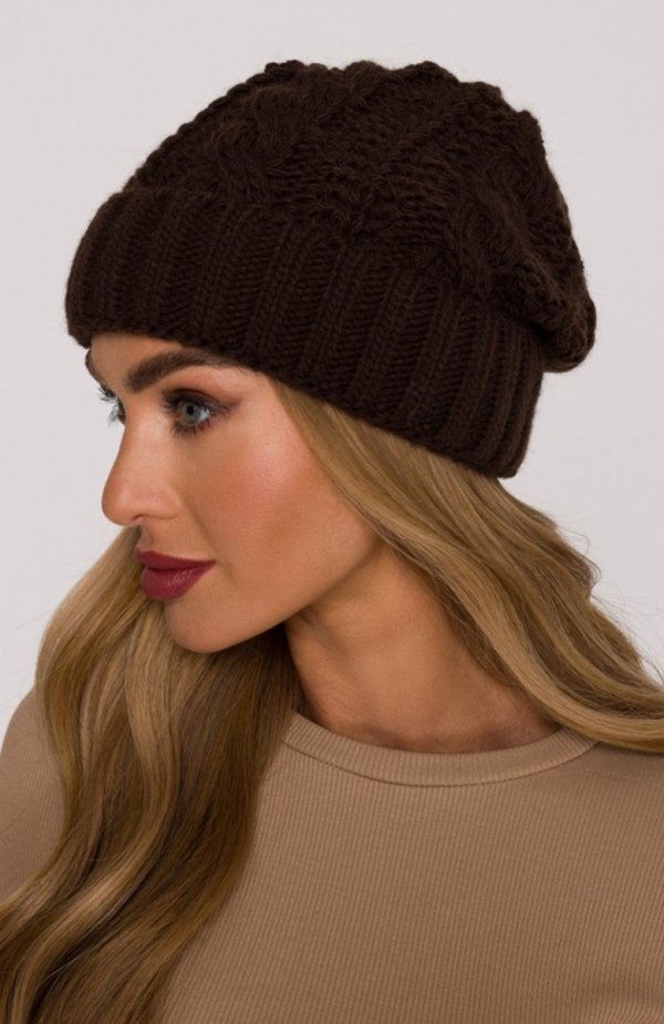 Moe czapka damska splot warkocz brązowa M897 bok