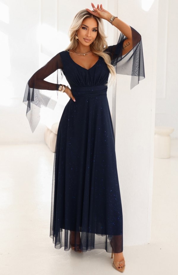 Numoco 655-3 długa połyskująca w świetle suknia z dekoltem i transparentnym rękawkiem 