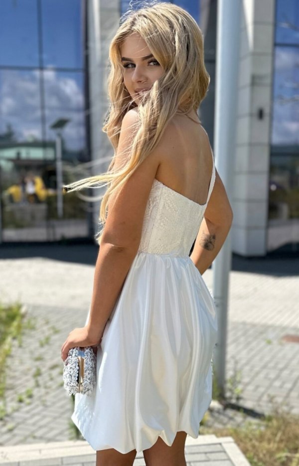 Nifiko Grace bombka gorsetowa sukienka ecru tył