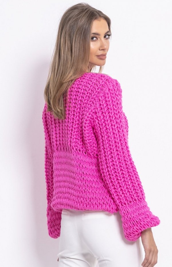 Oversizowy sweter z grubym splotem różowy F760 tył