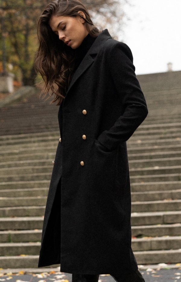 Czarny dwurzędowy płaszcz damski M681-2
