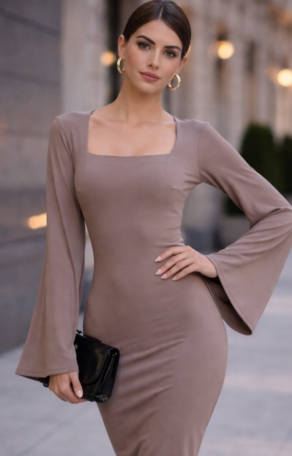 Dopasowana sukienka midi cappucino