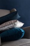 Szara poduszka dekoracyjna Glamour 