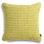 Żółta poduszka dekoracyjna pepitka 45x45 