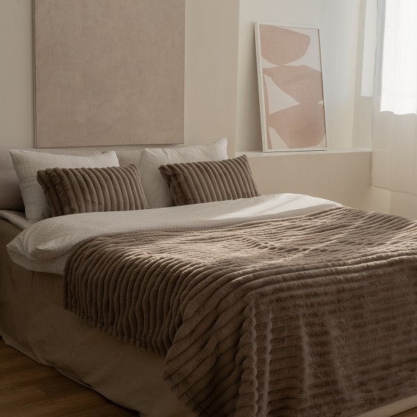 Cream Bedspread 220x140 Bunny