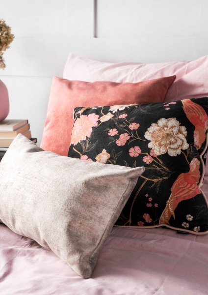 Różowa poduszka dekoracyjna Bażanty 45x45