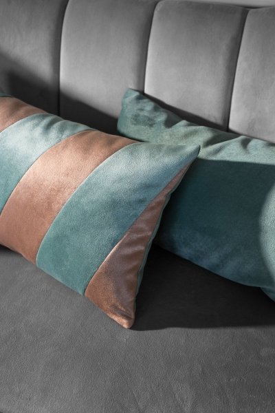 Stripes beżowo miętowa poduszka dekoracyjna 50x30