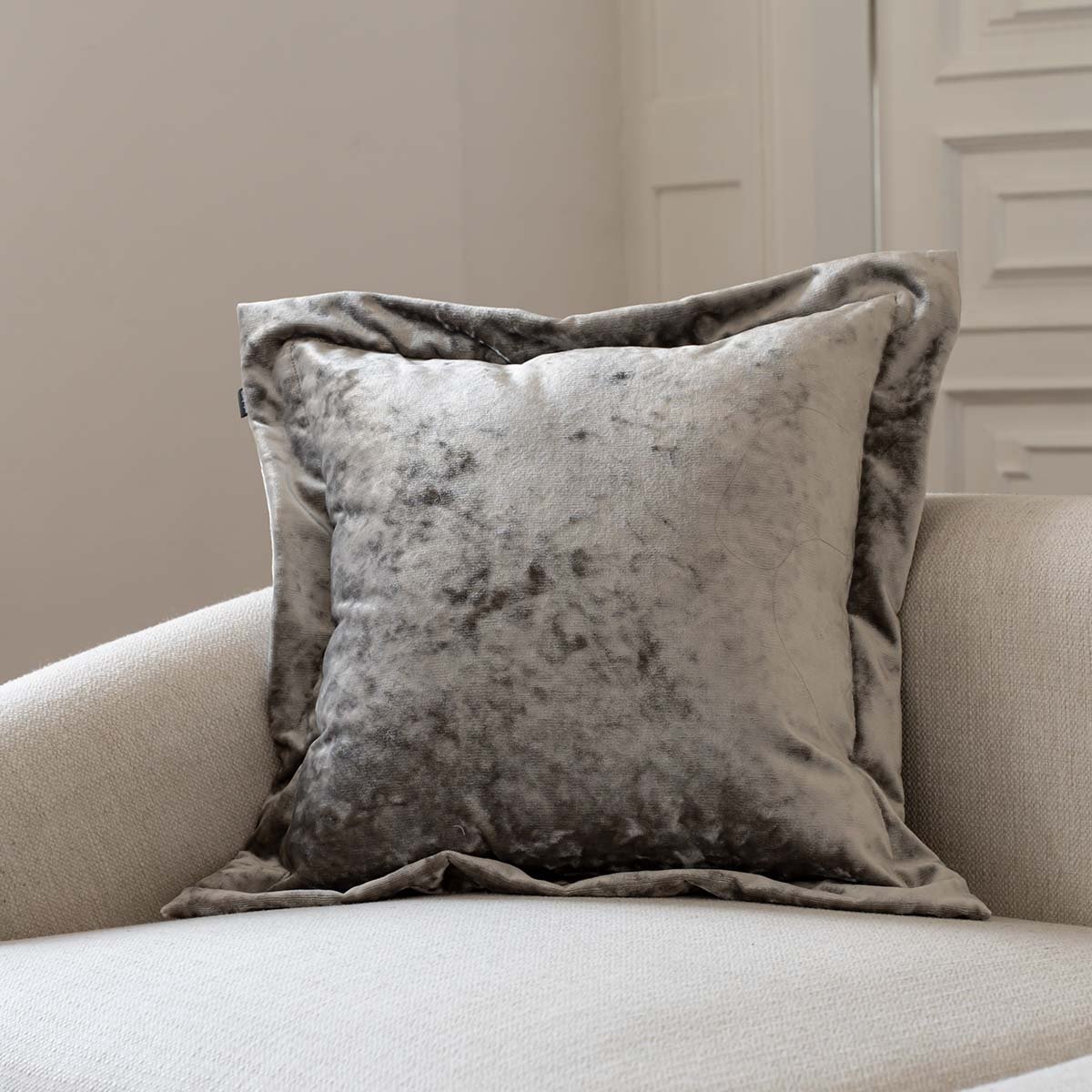 Scala Graues großes Dekokissen 60x60 Prestige Line