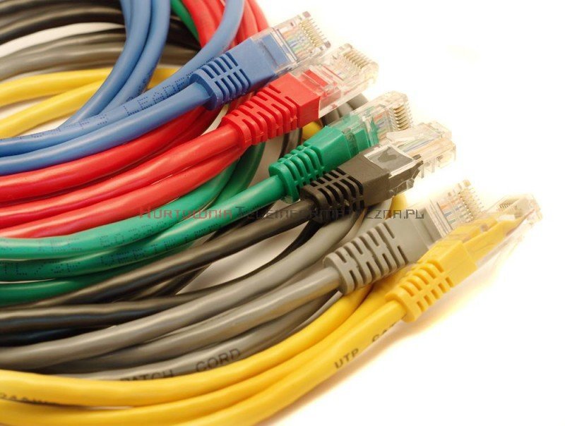 UTP Patch cord 15,0 m. Kat.5e czerwony