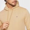 Bluza Tommy Jeans męska beżowa kangurka z kapturem