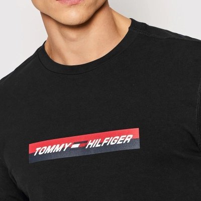T-shirt Tommy Jeans koszulka męska z okrągłym dekoldem czarna