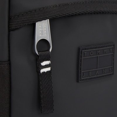 Torebka Tommy Jeans listonoszka na ramię czarna męska
