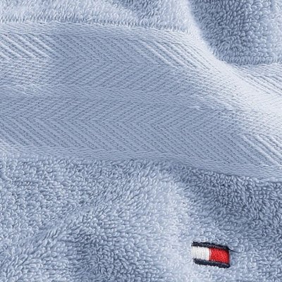 Ręcznik błękitny Tommy Hilfiger bawełniany