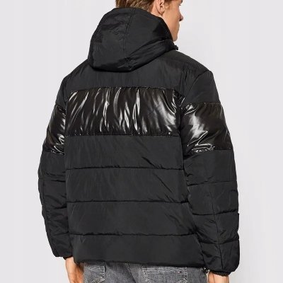 Kurtka męska Tommy Jeans ocieplana pikowana czarna z kapturem
