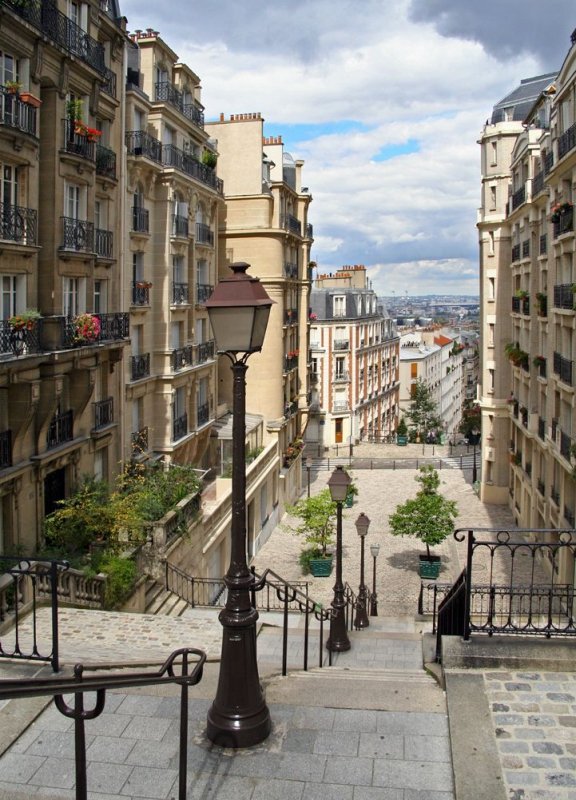 Fototapeta Schody Paryż Montmartre - 183x254 cm - Fototapety decoart24
