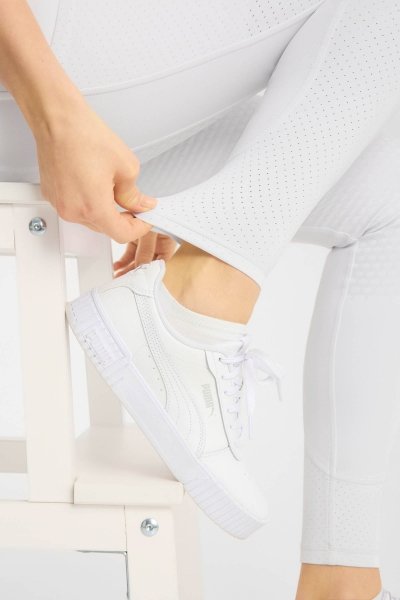 HORZE MATILDA Bryczesy jeździeckie z wysokim stanem i pełnym lejem silikonowym BIAŁE