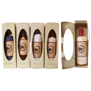 Ręcznik w kształcie butelki w ozdobnym opakowaniu z okienkiem , 30x70cm , 4 kolory  