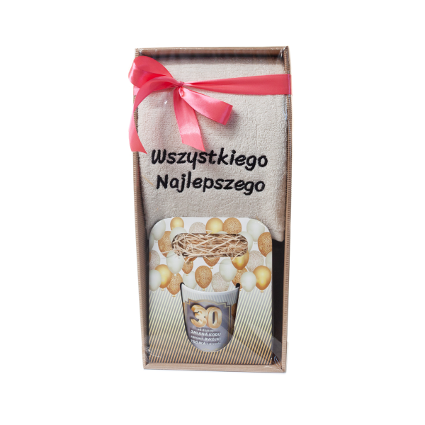 Zestaw upominkowy na 30 URODZINY ręcznik i kubek w ozdobnym opakowaniu. 18.5x9.5x41 cm